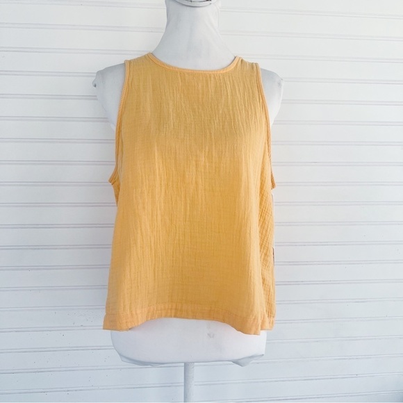 Sleeveless Flowy top Size XLarge NEW - Picture 1 of 10
